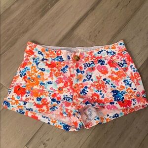 SO Floral Shorts​